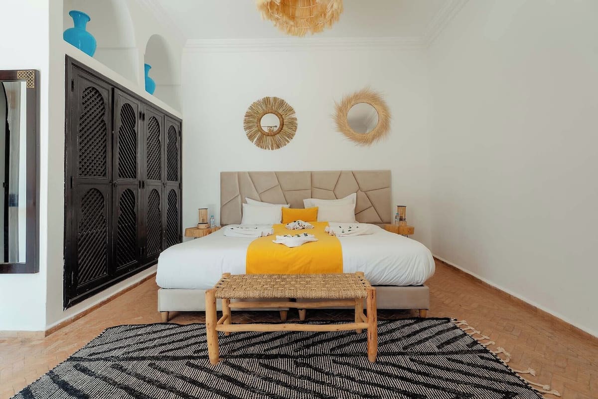 Superior Double Room, Garden View | In-room safe, free WiFi