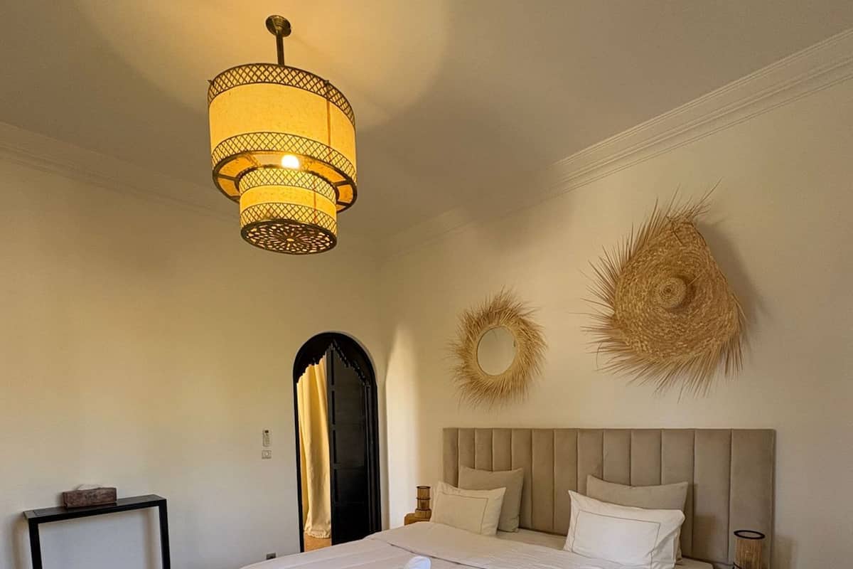 Deluxe Suite with semi-private pool | Safe på rommet og wi-fi (inkludert)