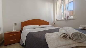3 Schlafzimmer, Bügeleisen/Bügelbrett, kostenloses WLAN, Bettwäsche