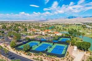 Sports court - Desert Fairway Oasis - A Ryson Property (Indio)