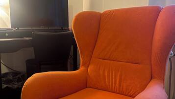 Tweepersoonskamer, 1 queensize bed, niet-roken | Een bureau, een laptopwerkplek, babybedden, gratis wifi