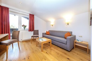 Schmittenblick mit 2 Schlafzimmern, Seeblick und Balkon