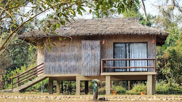 Deluxe Double or Twin Room, Balcony, Garden View | Laptop workspace, free WiFi