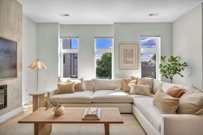 TV, fireplace, offices