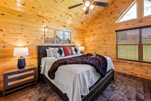 4 bedrooms, desk, iron/ironing board, travel cot