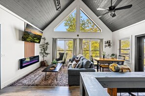 TV - Dog Friendly Cabin | Hot Tub + Mountain Views (Sevierville)