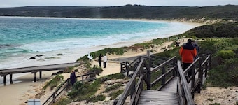 Perfect holiday cottage Along the Serene Blackwood River and nature walk.