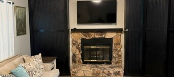 Cozy Country Escape - 3 Bedroom Home