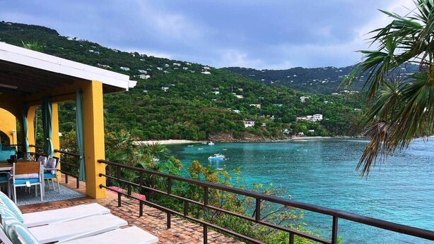 Unclassified image, 1 of 29, button - 5 Bedroom Waterfront Villa Tryst (Northside)