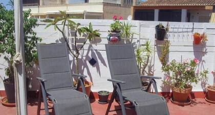 Enchanting 2-bedroom apartment with AC in Almuñécar