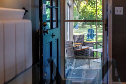 ‼️Crane Haven - Boutique-Inspired with Modern Flare