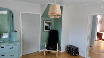 Classic House, Garden View | Langsir/tirai gelap terus, seterika/papan seterika, Wi-fi percuma