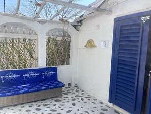 Classic Double Room, Patio, Courtyard View | Terrace/patio