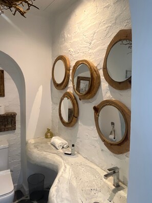 Deluxe Double Room, Patio, Pool View | Bathroom | Shower, bathrobes, slippers, towels - Little Mykonos (Germiston)