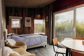 House | 2 bedrooms, bed sheets - Unique Holiday Home in Callantsoog (Callantsoog)