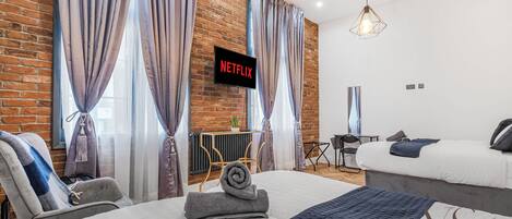 5 間睡房、熨斗/熨衫板、Wi-Fi、床單