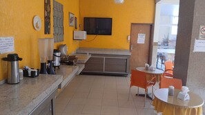Desayuno buffet incluido todos los días