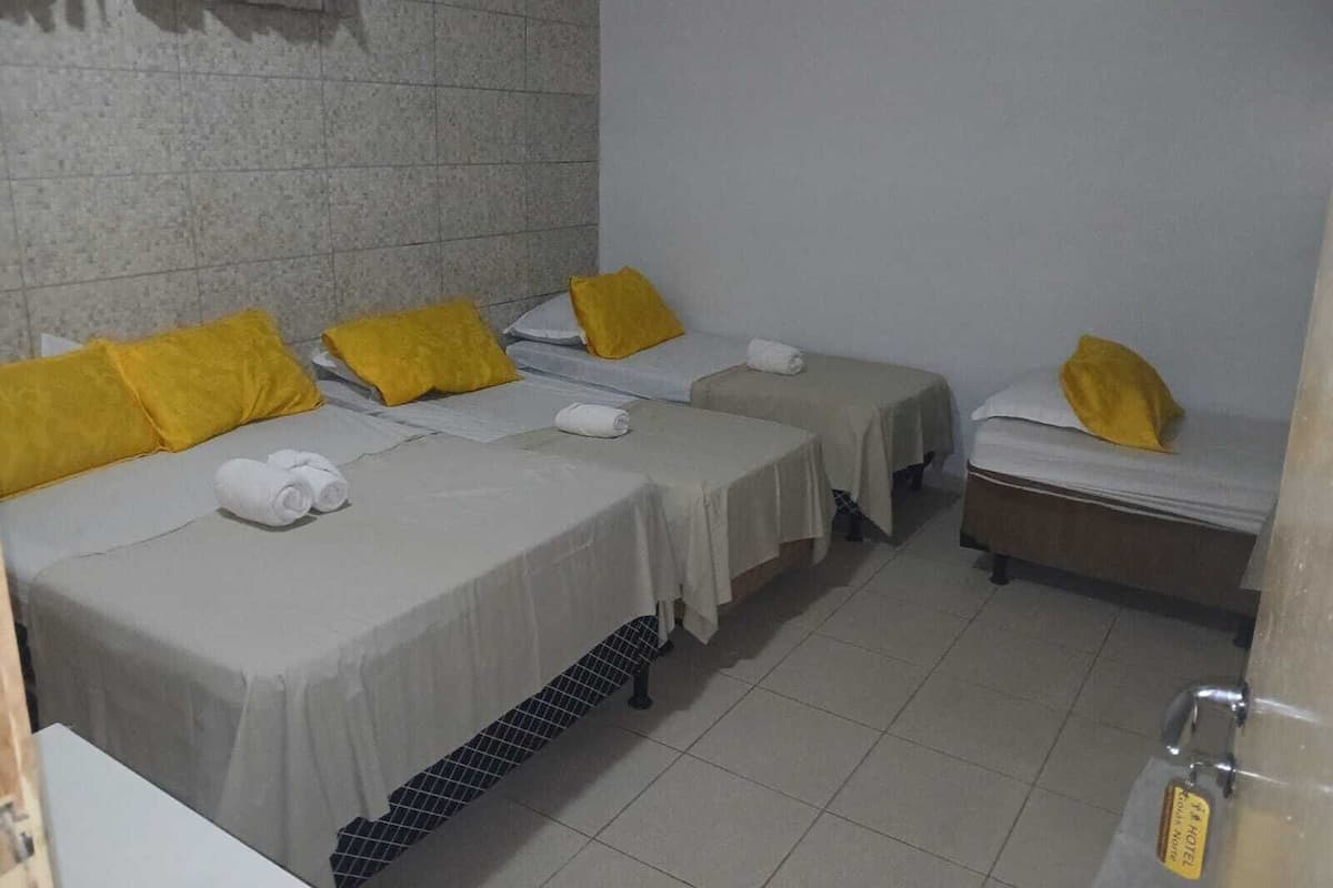 Wifi gratis y ropa de cama