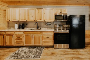 Micro-ondes, four, plaque de cuisson