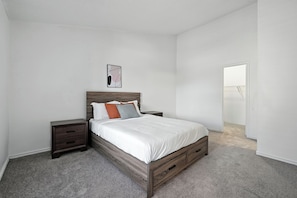 2 bedrooms, desk, iron/ironing board, travel cot