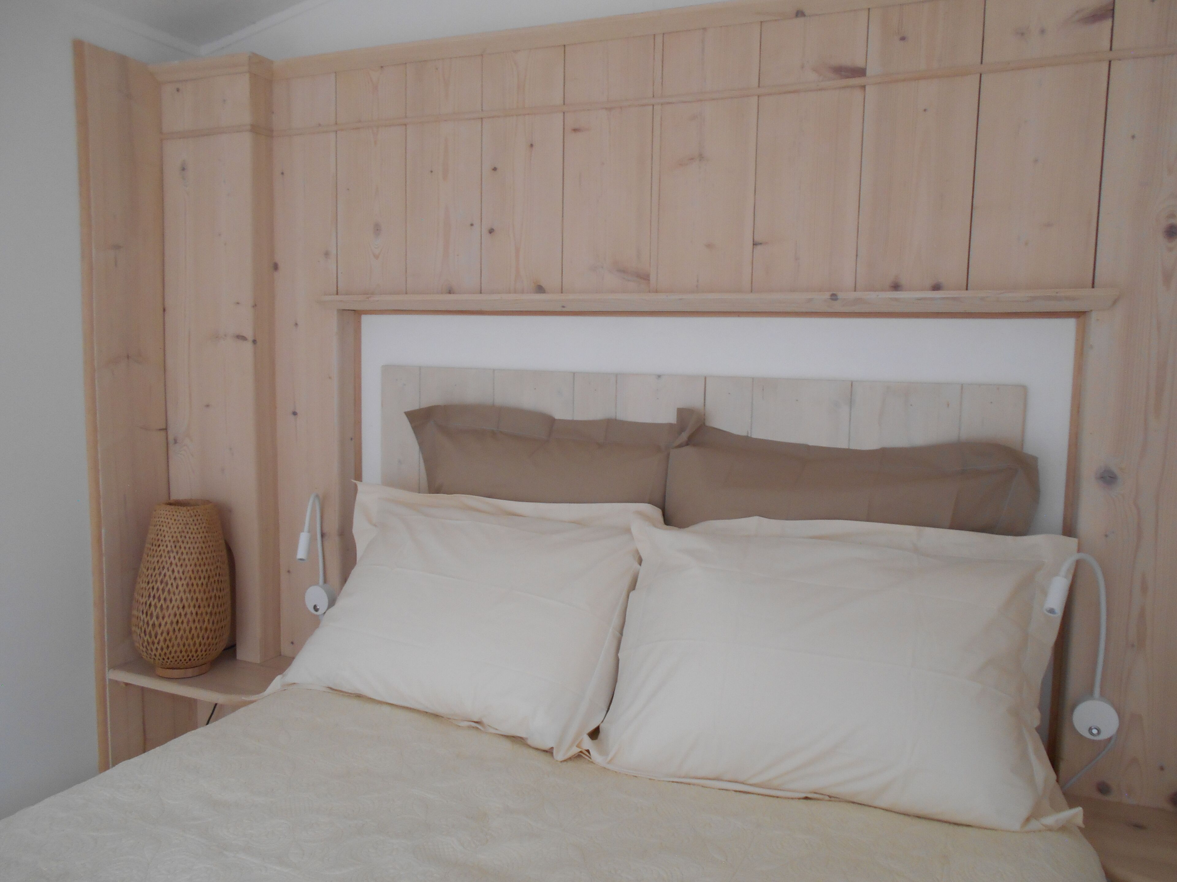 1 habitación y ropa de cama 