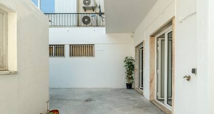 Estrela House II by Homing