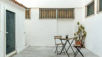 House | 1 bedroom