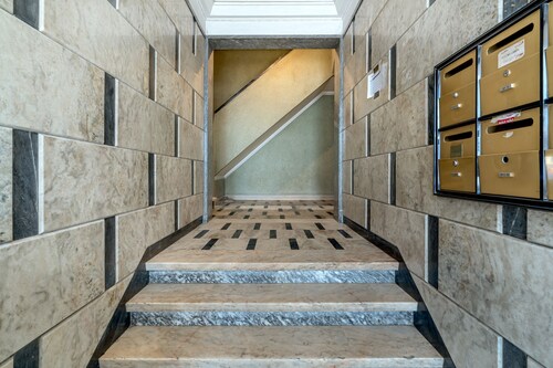 Estrela House II by Homing