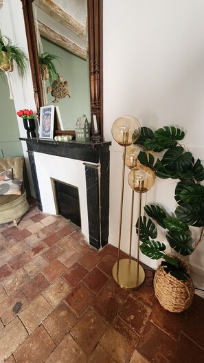 Interior - The steeple house in the heart of Mayenne. Peace and quiet (Chémeré-le-Roi)