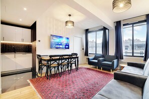 Apartment | Living area - Modern Apartment - 2br/8p - Near Opera Garnier (Paris)