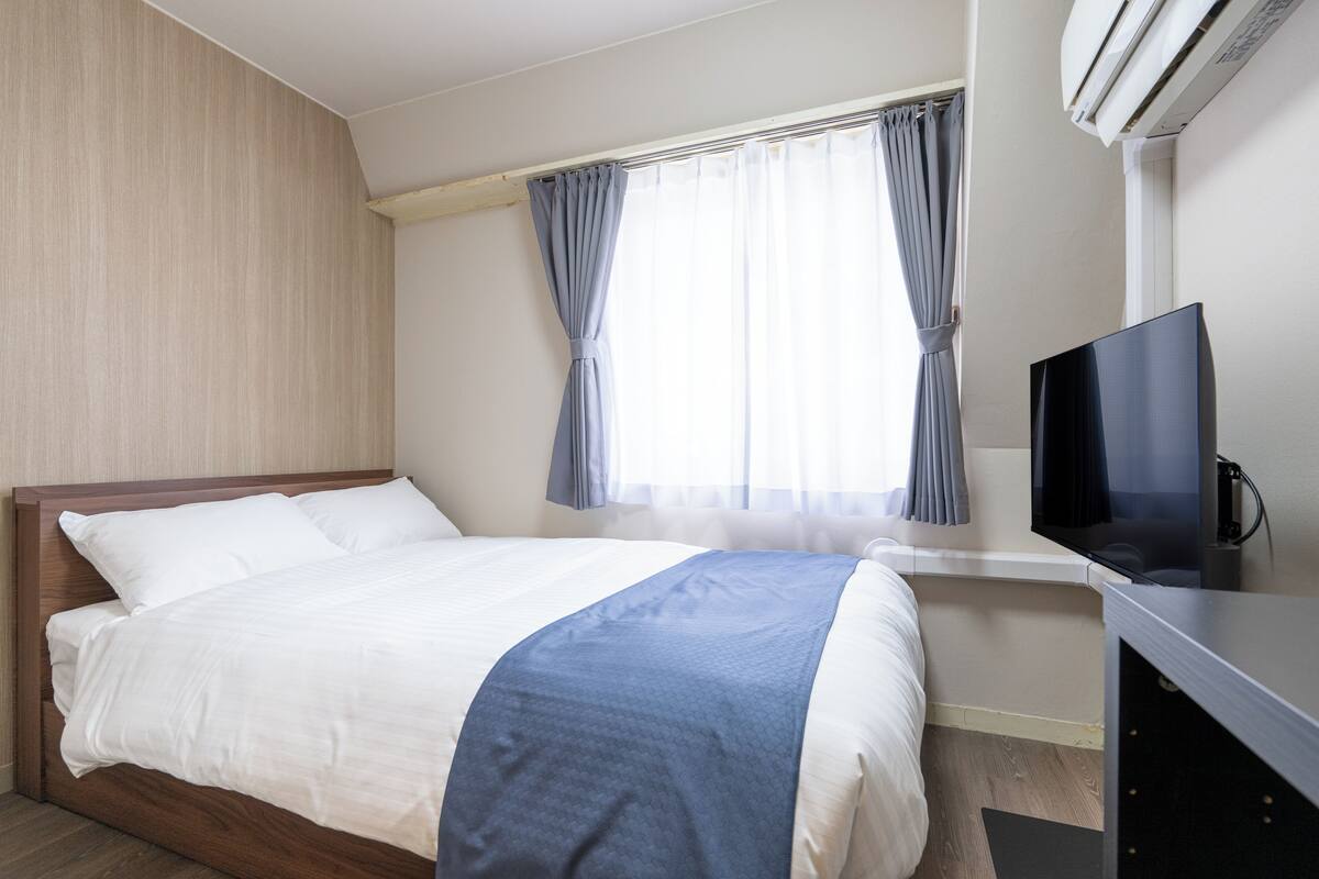 Basic Double Room | Desk, free WiFi
