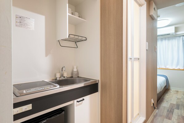 Standard Double Room | Desk, free WiFi
