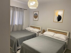 1 bedroom, desk, iron/ironing board, free WiFi