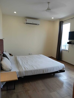 Room - Hellostayz hotel (Gurugram)