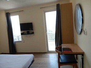 Room - Hellostayz hotel (Gurugram)