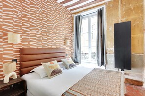 아파트 | 3 개의 침실, 노트북 작업 공간, 다리미/다리미판, 침대 시트