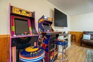 Spielezimmer
