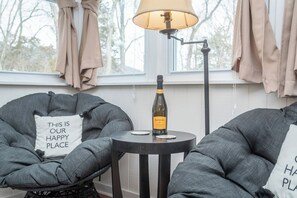 Interior - Hot Tub, Games & Firepit w/ Spacious Yard (Mc Gaheysville)