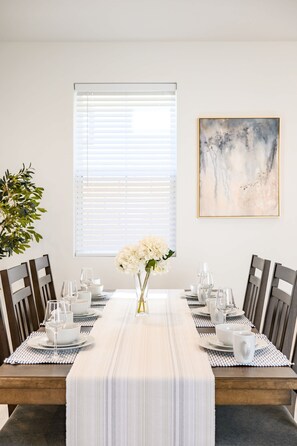 House | 3 bedrooms, Internet