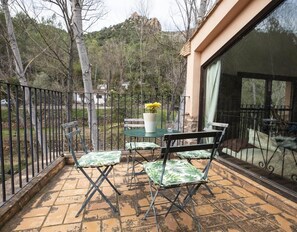 Outdoor dining - Rural House Benitandús 1 (Alcudia de Veo)