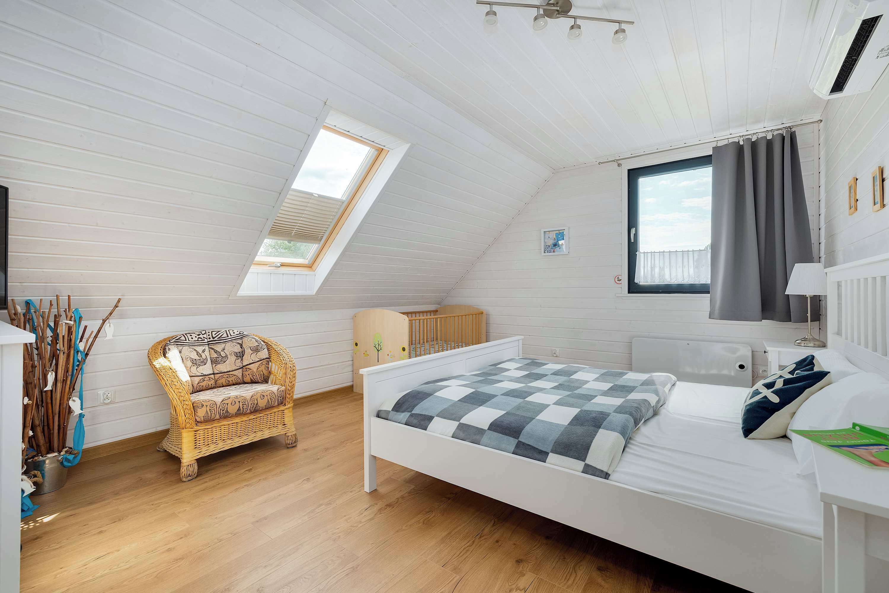 3 Schlafzimmer, Schreibtisch, Bügeleisen/Bügelbrett, WLAN