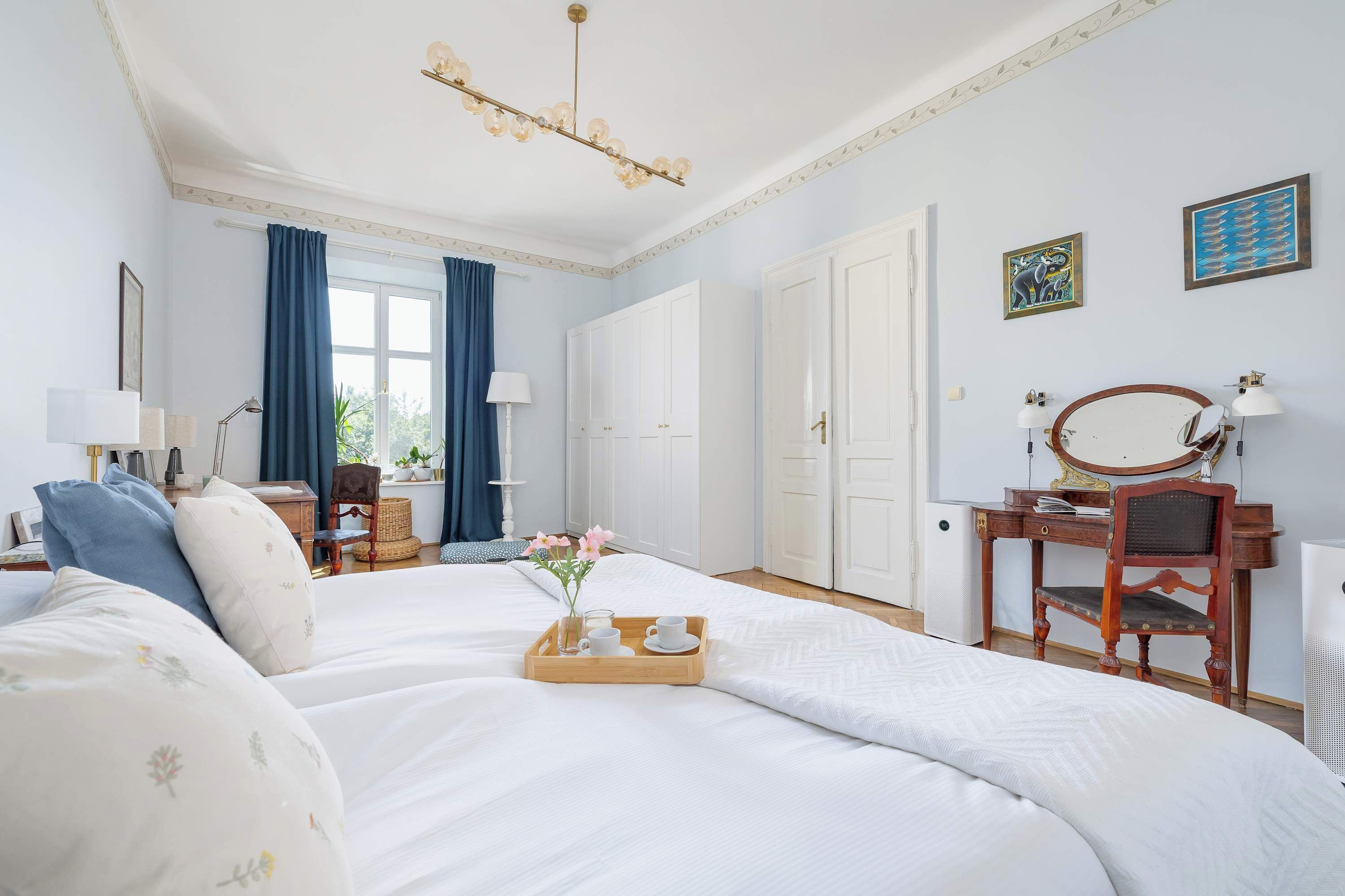 1 bedroom, desk, iron/ironing board, WiFi