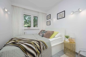 1 bedroom, iron/ironing board, WiFi, bed sheets