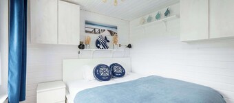Family apartment near the lagoon | Parking | Air conditioning