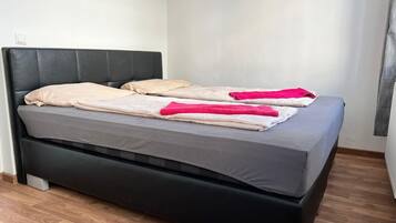 1 Schlafzimmer, WLAN, Bettwäsche