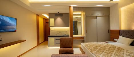 Luxury Double Room | Free WiFi