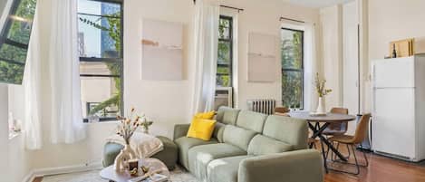 Televisio, työhuone