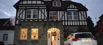 Gatwick Castle B&B