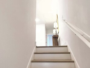 Interior - The MVP on Miramar | Best Playoff Weekend Rate (Oxford)