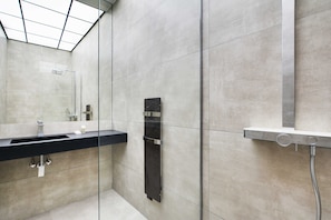 Apartment | Bathroom - Superb Apartment With Hammam -4br/12p- Bastille (Paris)